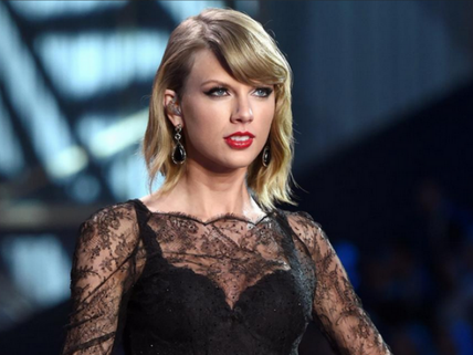 Taylor Swift Won't Perform At Grammys Due To 1989 World Tour!