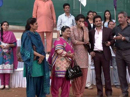 Yeh Hai Mohabbetein: Toshi, Ishita Start Their Game Against Shagun