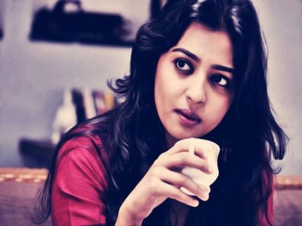 Radhika Apte Reacts On Leaked Nude Selfie