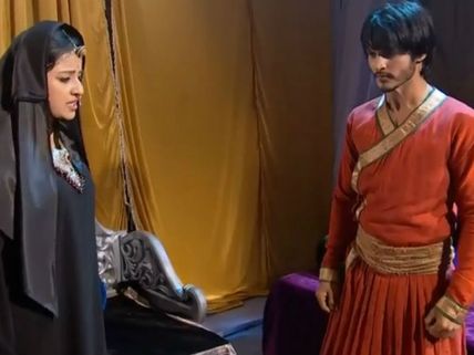 Jodha Akbar: Anarkali Kidnapped; Salim In Dilemma
