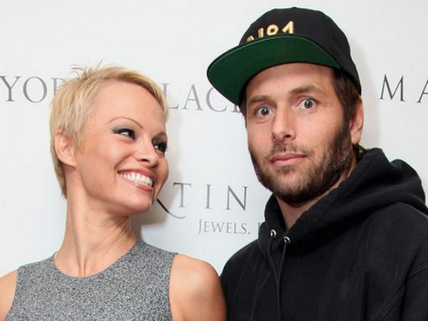 Pamela Anderson Files For Divorce With Rick Salomon Again!
