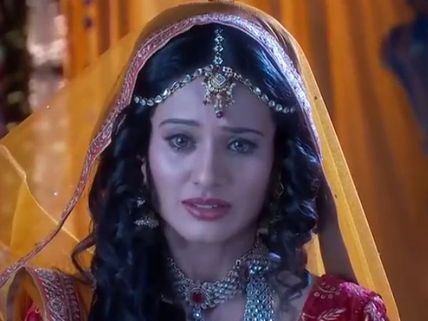 Jodha Akbar: Anarkali Recovers The lost Honour Of Her Father