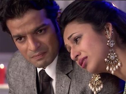 SHOCKER! Raman's Gift Says Ishita CAN Become A Real Mother In Yeh Hai Mohabbatein! 