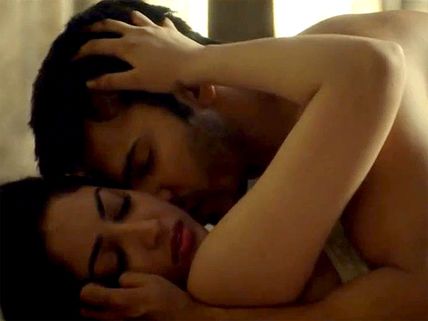 Badlapur First Weekend Box Office Collection: Holds Rock Solid Despite The Match!  