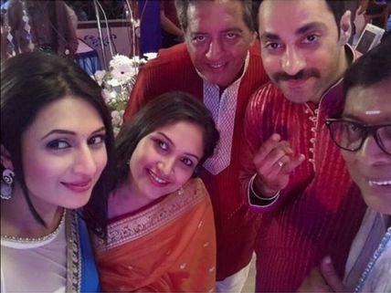 Yeh Hai Mohabbatein: Ashok's Work To Keep Raman Away From Rinki's Engagement! 