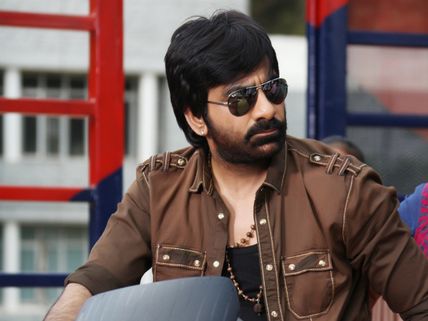 Mass Maharaja Ravi Teja Increases His Speed