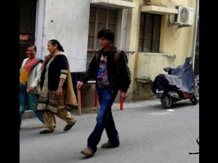 Photos: Shahrukh Khan At The Sets Of Fan In New Delhi