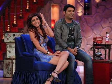Karishma Tanna On Comedy Nights With Kapil Without Upen Patel! 