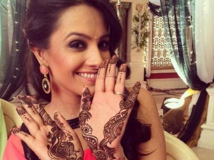 Yeh Hai Mohabbetein: Shagun Takes Nikhil’s Wife To The Wedding Venue