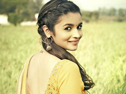 A Sneak Peek Into Alia Bhatt's Flamboyant Vanity Van (Pic)