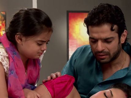 Yeh Hai Mohabbetein: Raman Finds Ruhi And Ishita In Hotel