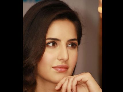 Escapes Unhurt: Katrina Kaif Meets With An Accident At Fitoor Set