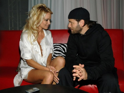 Sex Issues Reason Behind Pamela Anderson & Nick Salomon's Divorce