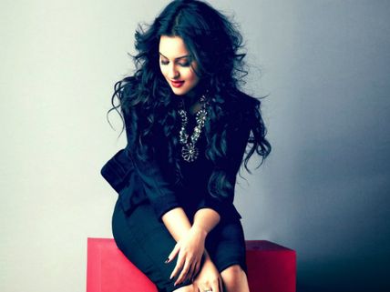 Sonakshi Sinha To Debut On Television as Indian Idol Junior Judge