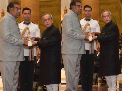 PIC TALK: Kota Srinivasa Rao Conferred With Padma Shri