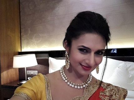 LOL! Did Divyanka Tripathi Really Call Her Ex Ssharad Khudgarz, Namak Haraam? 