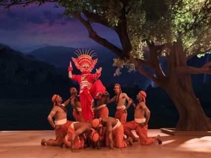 Uttama Villain: Worldwide Box Office Collections(First And Second Day)