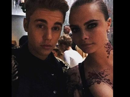 Justin Bieber & Cara Delevingne Break Met Gala 2015 Rule