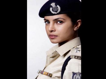 Revealed: Priyanka Chopra's Look As IPS Officer In Gangaajal 2