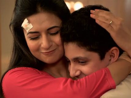 Yeh Hai Mohabbatein: Aditya To Get Into Trouble With Adult CDs! 