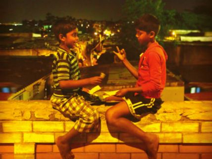 Kaaka Muttai Box Office: Proves Content Driven Subjects Can Make It Big Monetarily