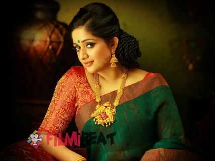 Kavya Madhavan Opens Online Clothing Store 'Laksyah'