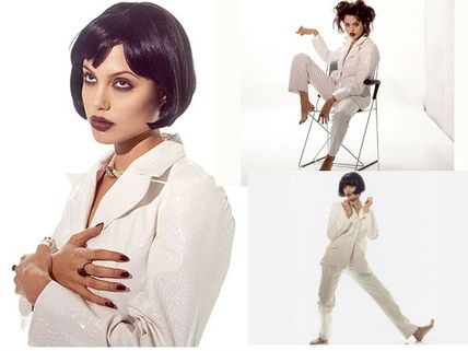 New Unseen Pics of Young Angelina Jolie From An Old Photo Shoot Surface Online
