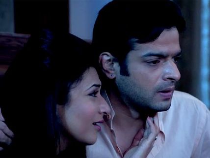 Yeh Hai Mohabbatein: Raman Dreams Losing Ishita; Sarika To Return?