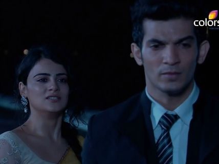 Oops! Meri Aashiqui Tum Se Hi’s Ishaani Aka Radhika Madan, Shikar Aka Arjun Bijlani Injured!