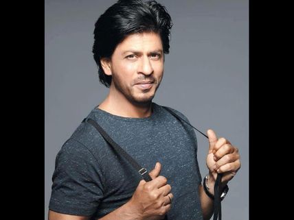 What Shahrukh Khan Feels About Being The Most Desirable Man On Earth?
