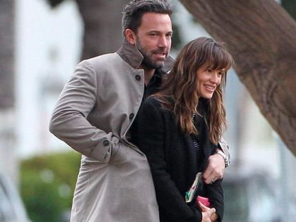Ben Affleck & Jennifer Garner Announce Divorce After 10th Wedding Anniversary