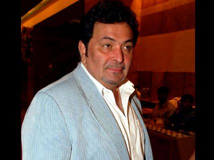 Rishi Kapoor Abused On Twitter, Bashes The User!