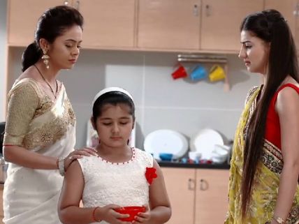 Saath Nibhana Saathiya: Meera’s Plan Leads To Rashi’s Injury; Gopi To Blame Paridhi!