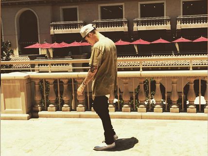 Is Justin Bieber Missing Selena Gomez Or Just Singing?