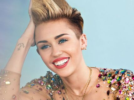 MTV VMAs 2015: Miley Cyrus Announces Something Major 