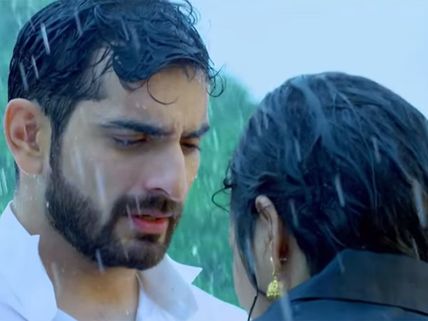 Ek Tha Raja Ek Thi Rani: Ranaji Performs CPR, Saves Gayatri's Life! 