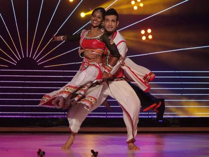 Jhalak Dikhhla Jaa 8: Irfan Pathan To Quit; Prefers Cricket Over Jhalak?