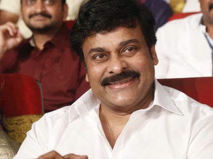 Big B, Aamir Khan To Attend Chiranjeevi's Birthday Celebrations