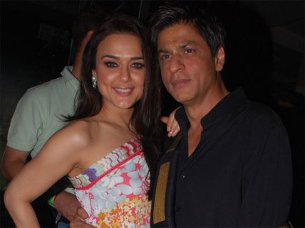  What! Shahrukh Khan Makes Preity Zinta Cry