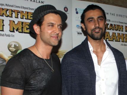 Hrithik Roshan Holds Kunal Kapoor In High Regards, Calls Him An Inspiration