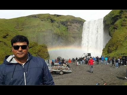 Leaked Pic! Shahrukh Khan And Kajol Shooting For Romantic Track In Iceland!  