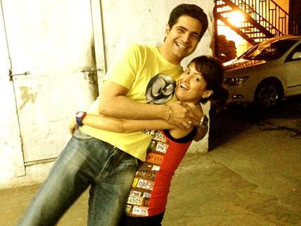 Yeh Rishta Kya Kehlata Hai’s Karan Mehra Celebrates Birthday; Wife Nishi, Rithvik, Rahul… Wish