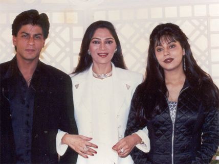 Flashback Pictures: Young Shahrukh Khan And Gauri Khan Looking Adorable With Simi Garewal