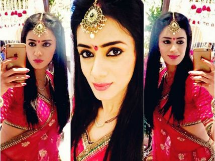 LOL! Check Out Meri Aashiqui Tum Se Hi’s Ritika Aka Smriti Khanna’s Radhe Maa Look