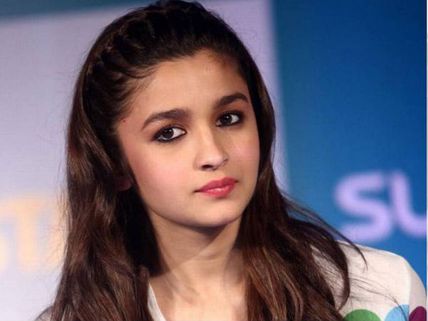 Why Did Alia Bhatt Say That She's Ready To Slap People?