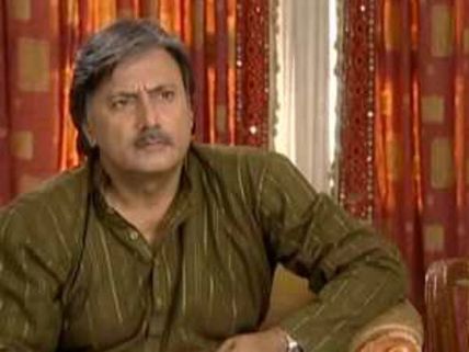 Saat Phere Actor Mohan Bhandari Passes Away; Fans Mourn On Twitter