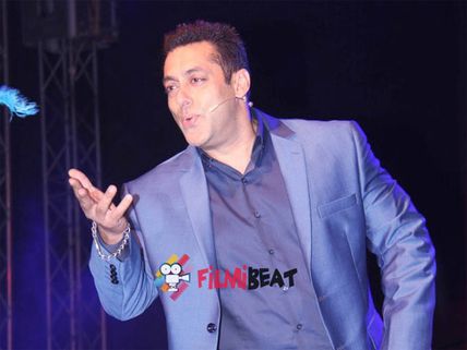 Bigg Boss 9 Launch: Salman Khan Invites Shahrukh To Promote Dilwale! [PHOTOS]
