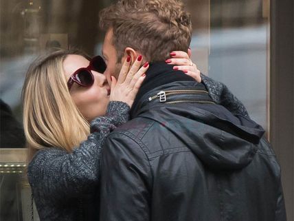 Chris Martin & Annabelle Wallis Holiday In Paris