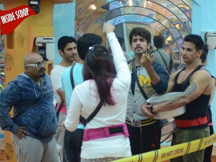 Bigg Boss 9: Suyyash Rai And Kishwer Merchant's First Fight, Both End Up Crying! 