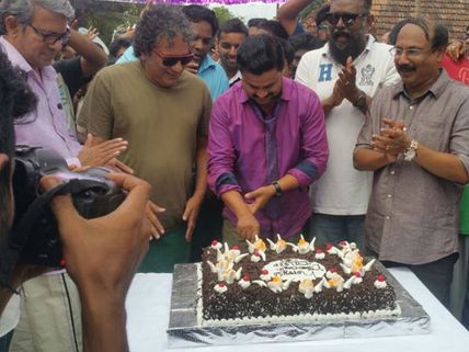 Dileep Celebrates Birthday With King Liar Team
